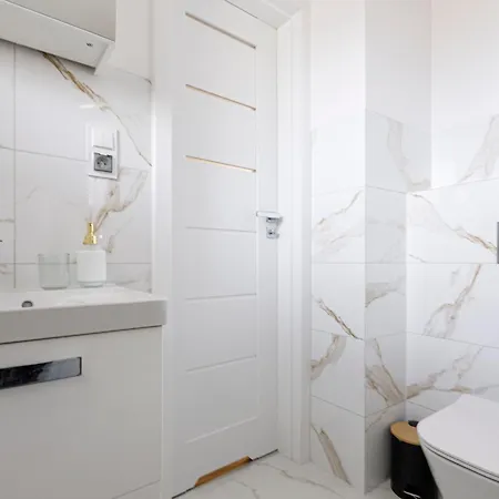 Chic - Center - Great Location - Swidnicka Street דירה